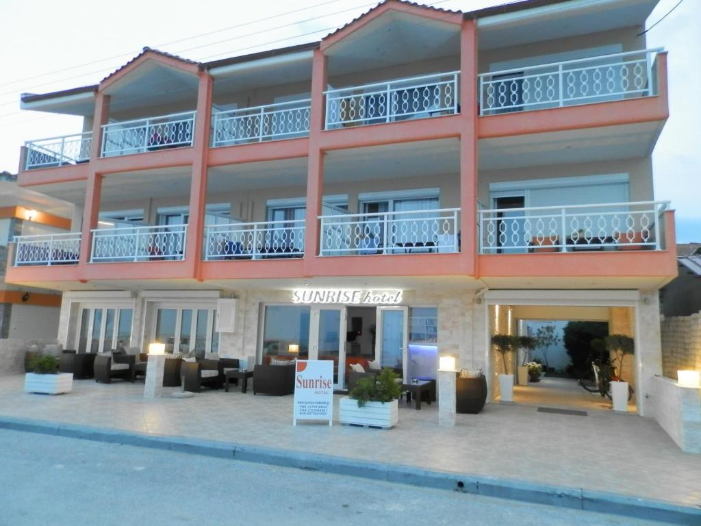 Sunrise Hotel ซาร์ตี ภายนอก รูปภาพ